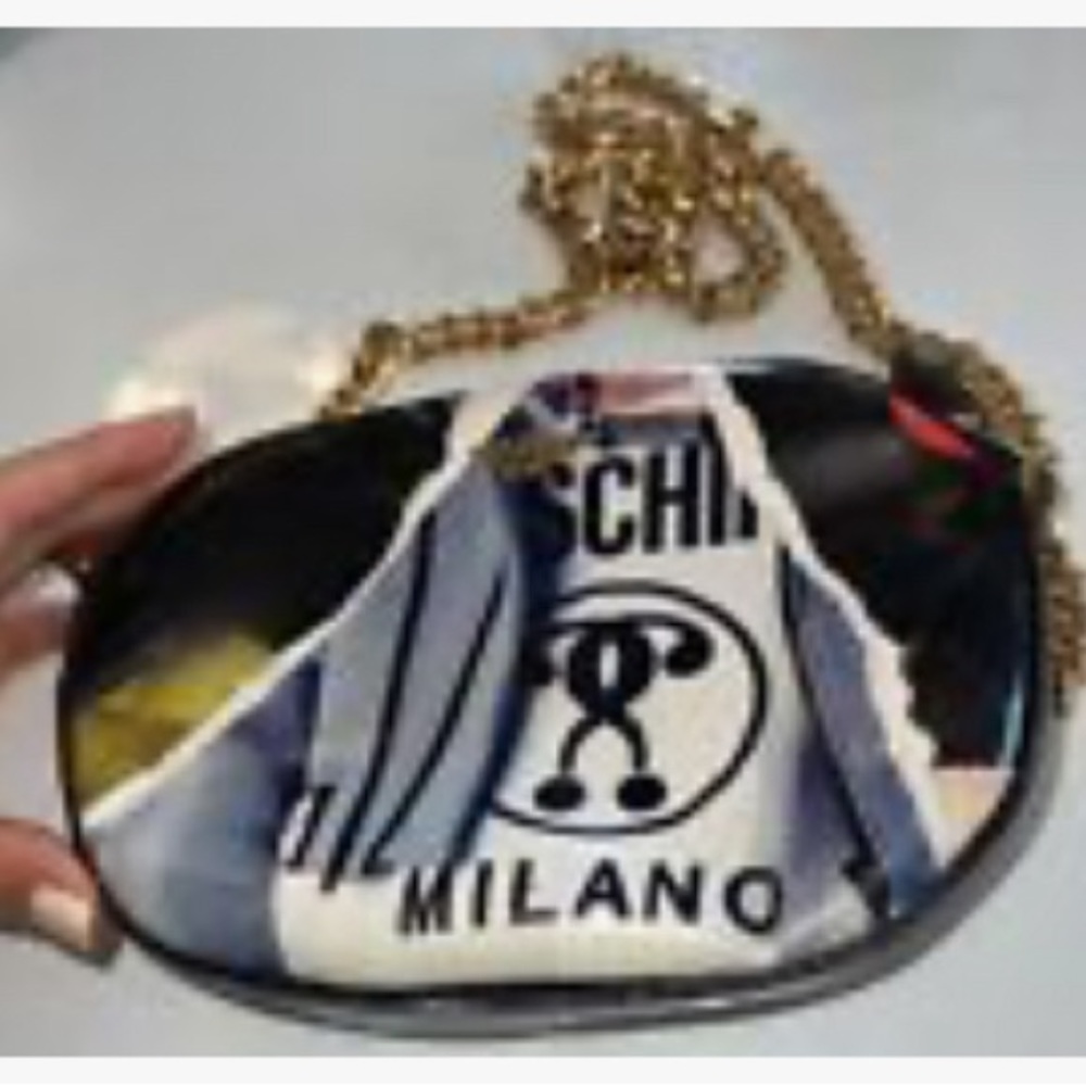 Moschino authentic bag 100 %
